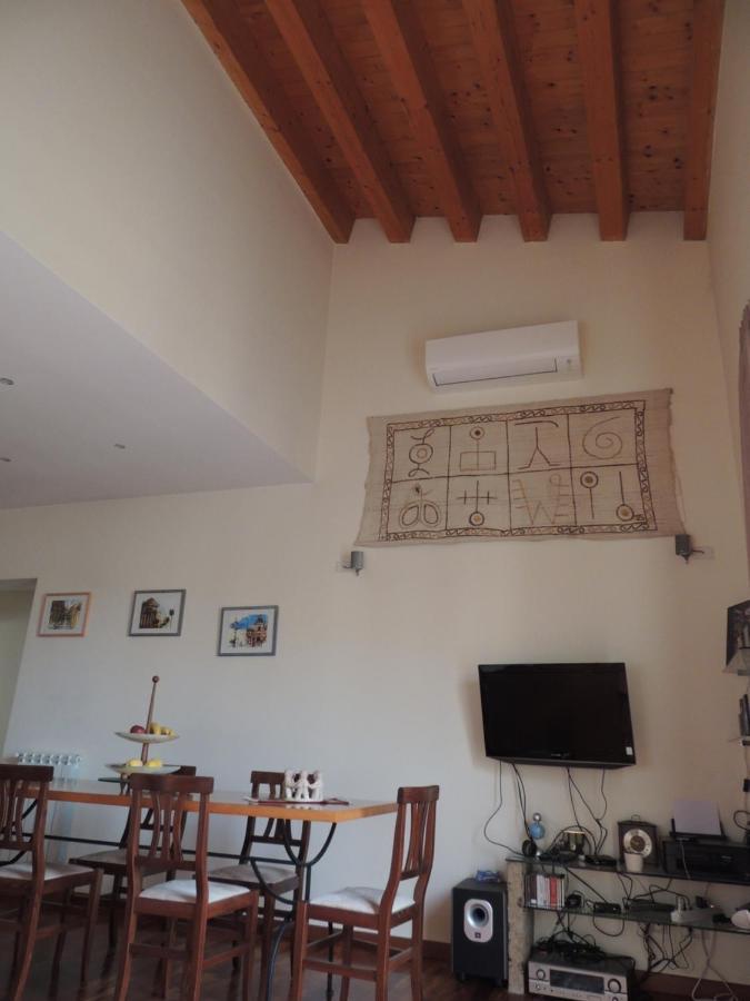 Quarto em Acomodações Particulares Franziska Lift&ac A Ballarò 2
